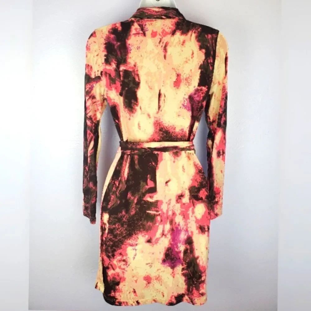 VERTIGO Wrap Dress - Picture 3 of 4